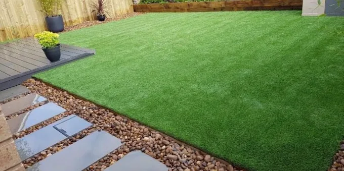 Timber fencing installation in Stirling residential garden